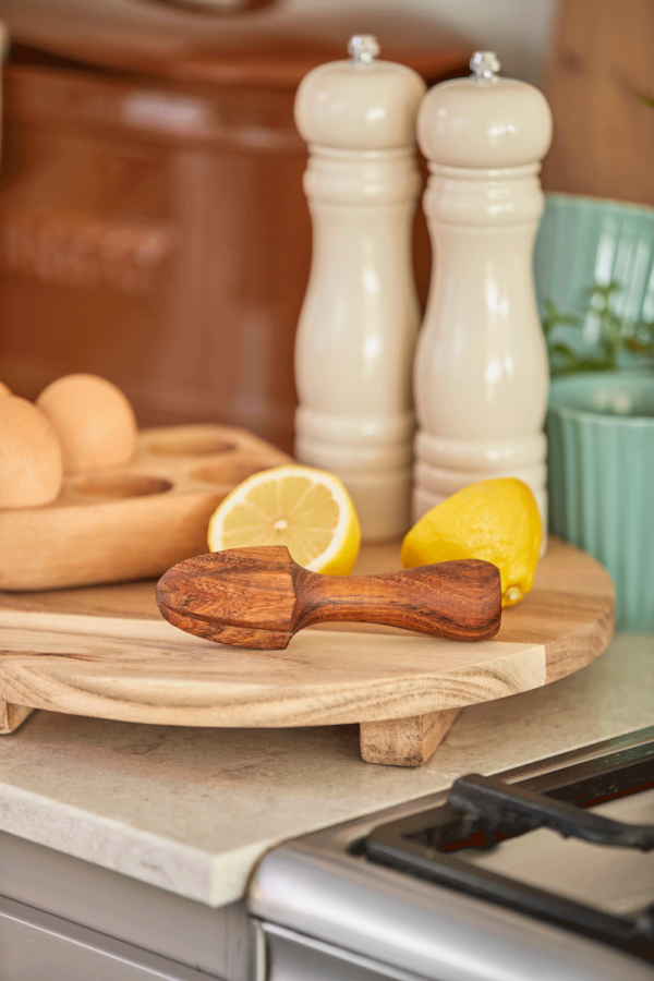 Duo salière et poivrière en bois blanc crème